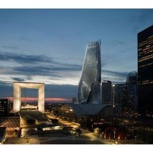 Nouveau projet pour la Tour Phare (La Défense)
